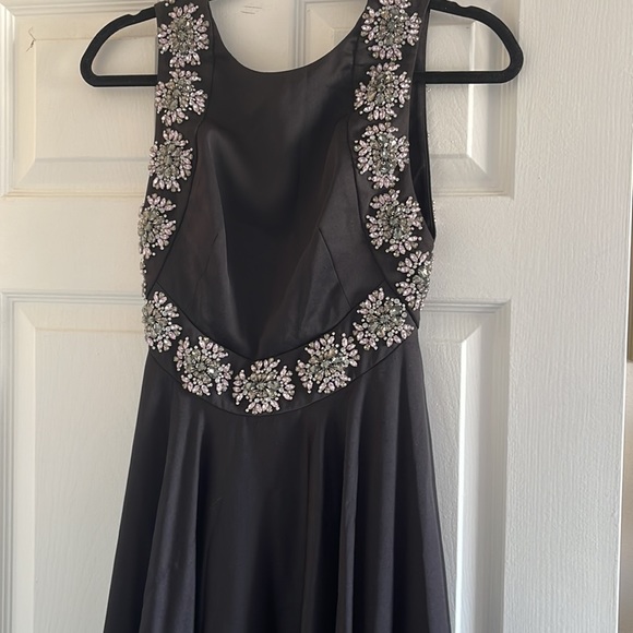 New Ted Baker size 0 embellished backless dress - Picture 3 of 7